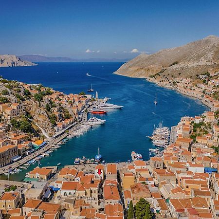 Ritzi Apartment Symi Exteriér fotografie